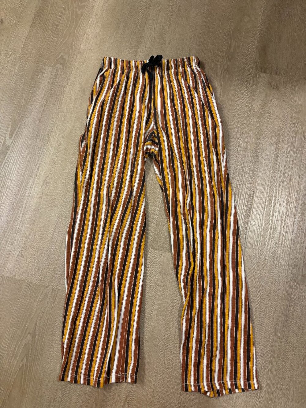 Urban Outfitters Striped Wide Leg Pants | Size S